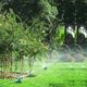 thumbnail image 3 of Aspersor de jardín Rongsi para patio: aspersor de césped giratorio de 360 grados que cubre un área de hasta 2000 metros cuadrados., 3 of 5