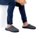 thumbnail image 2 of Pantuflas RockDove para hombre de dos tonos con espuma viscoelástica, talla 11-12, 2 of 6