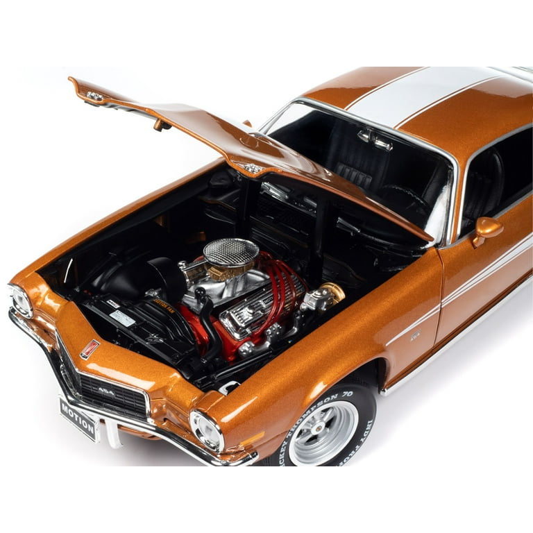 1:18 ERTL 1970 CHEVY CAMARO BALDWIN MOTION MA# 3305 | eBay