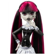 Monster High Doll with Posters, Draculaura in Black and White Reel Drama Cinema Edition
