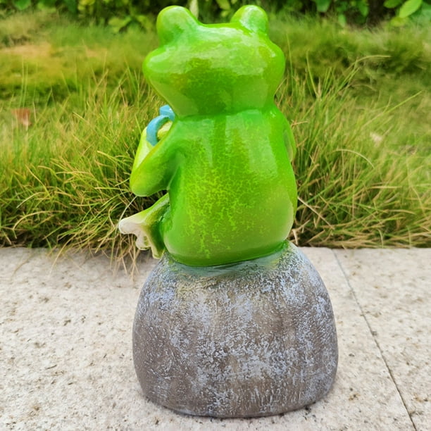 Flmtop Animal Design Statuary Green Sitting Frog Drinking Coffee Stone  Garden Statue for Home Decor