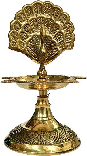 Purpledip Brass Kuthu Vilakku Peacock Oil Lamp: Traditional Design Inauguration Mahal&nbsp;Diya, 4 inches (12119)
