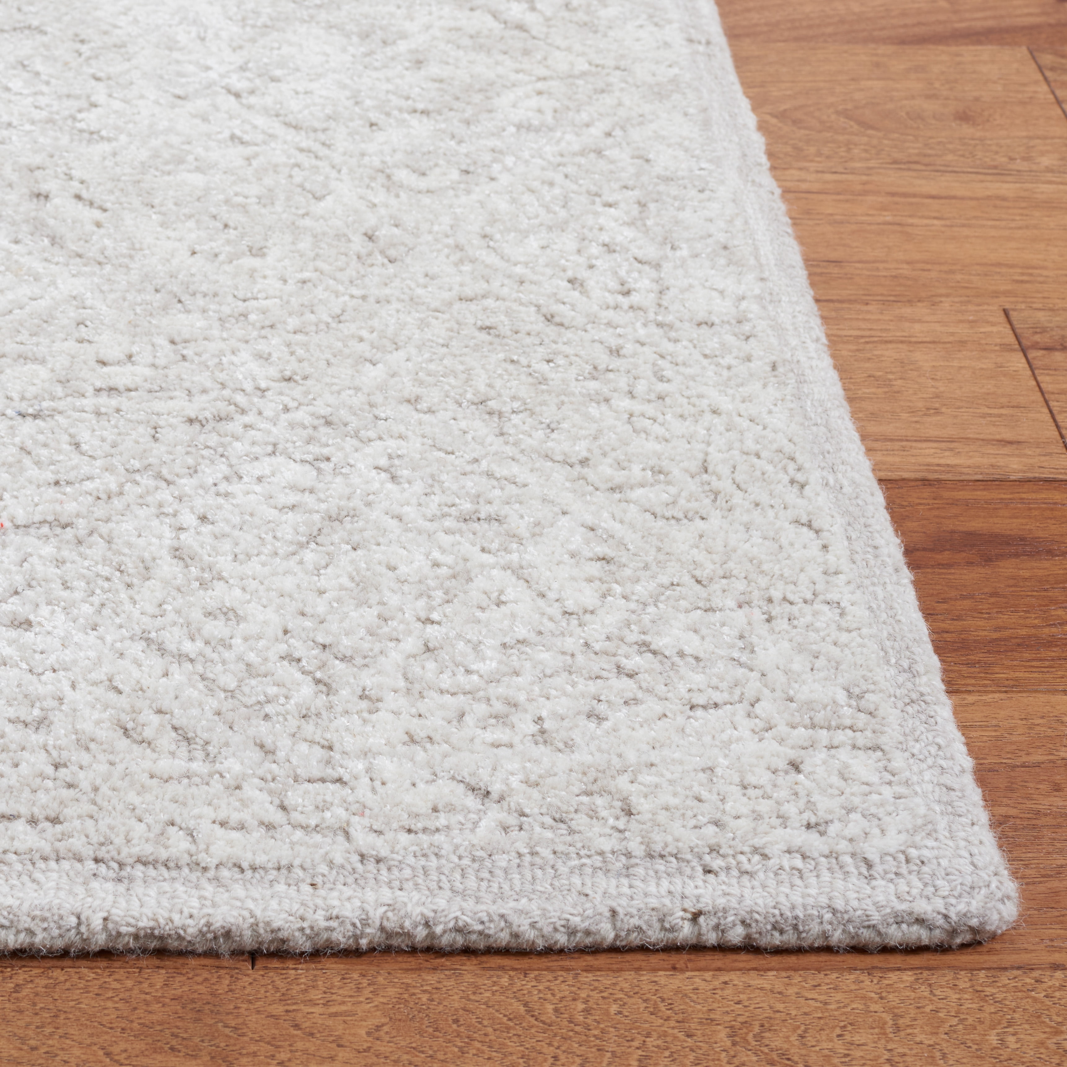 SAFAVIEH Martha Stewart Tufted Wool Area Rug, Light Grey/Taupe, 6' x 6' Square