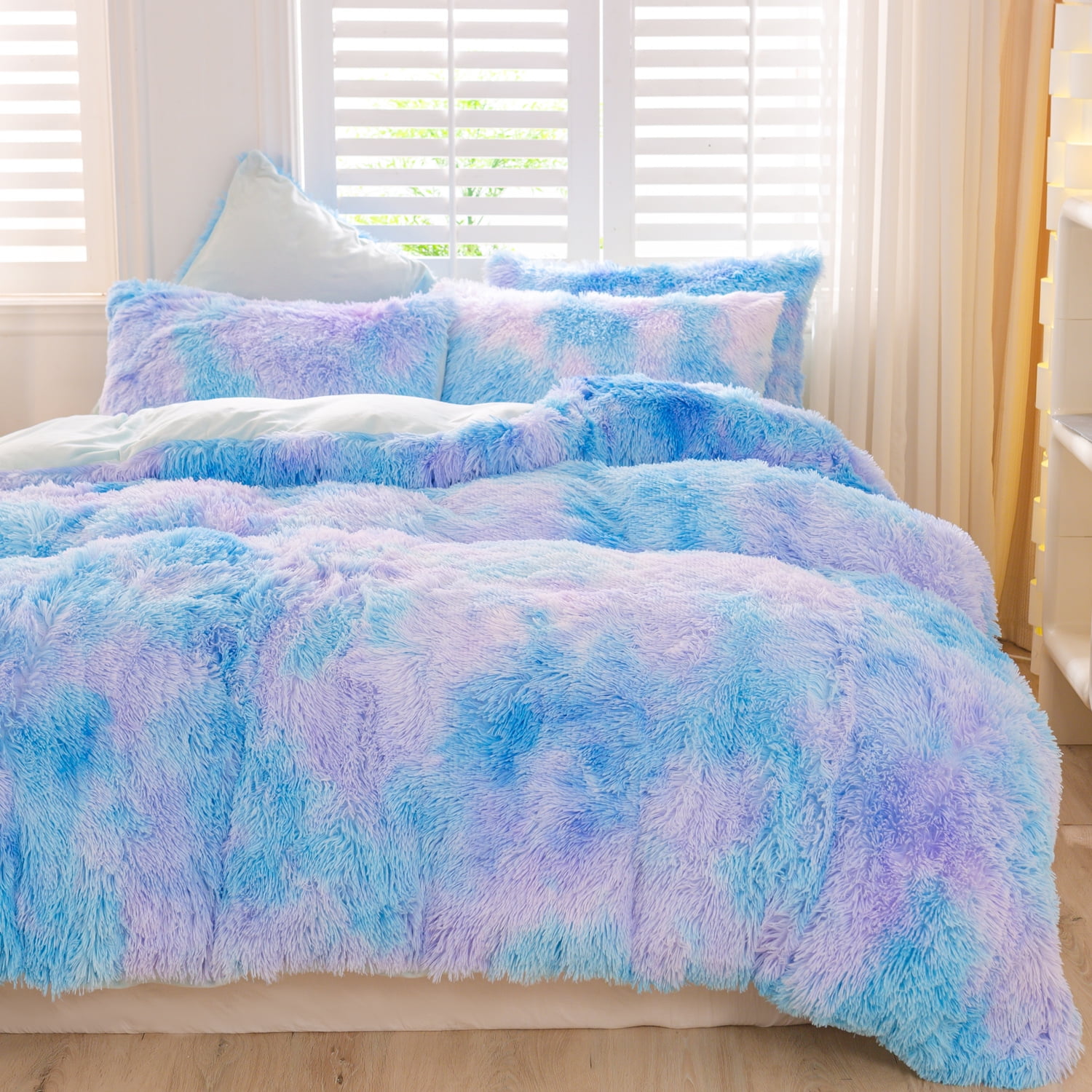 URBONUR Blue Rainbow Girls Comforter Set Twin Plush Shaggy Bedding Set Fluffy Comforter Faux Fur Fuzzy Bedding Set for Girls Ultra Soft Cozy Bed Sets(1 Fluffy Comforter + 2 Pillowcases)