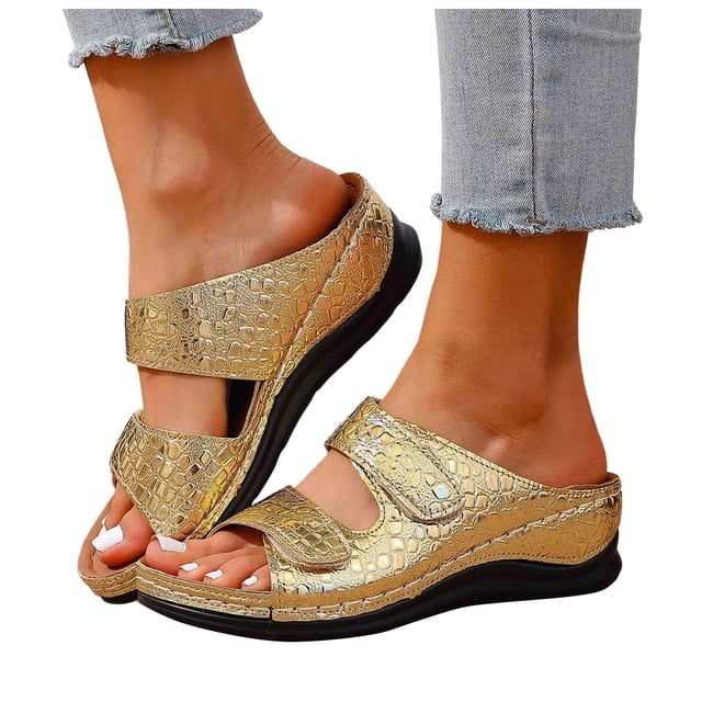 Slip On Wedge Slides for Women Comfortable Glitter Mules Non Slip Platform Sandals Lightweight Open Toe Retro Beach Shoes Gold Size 9.5