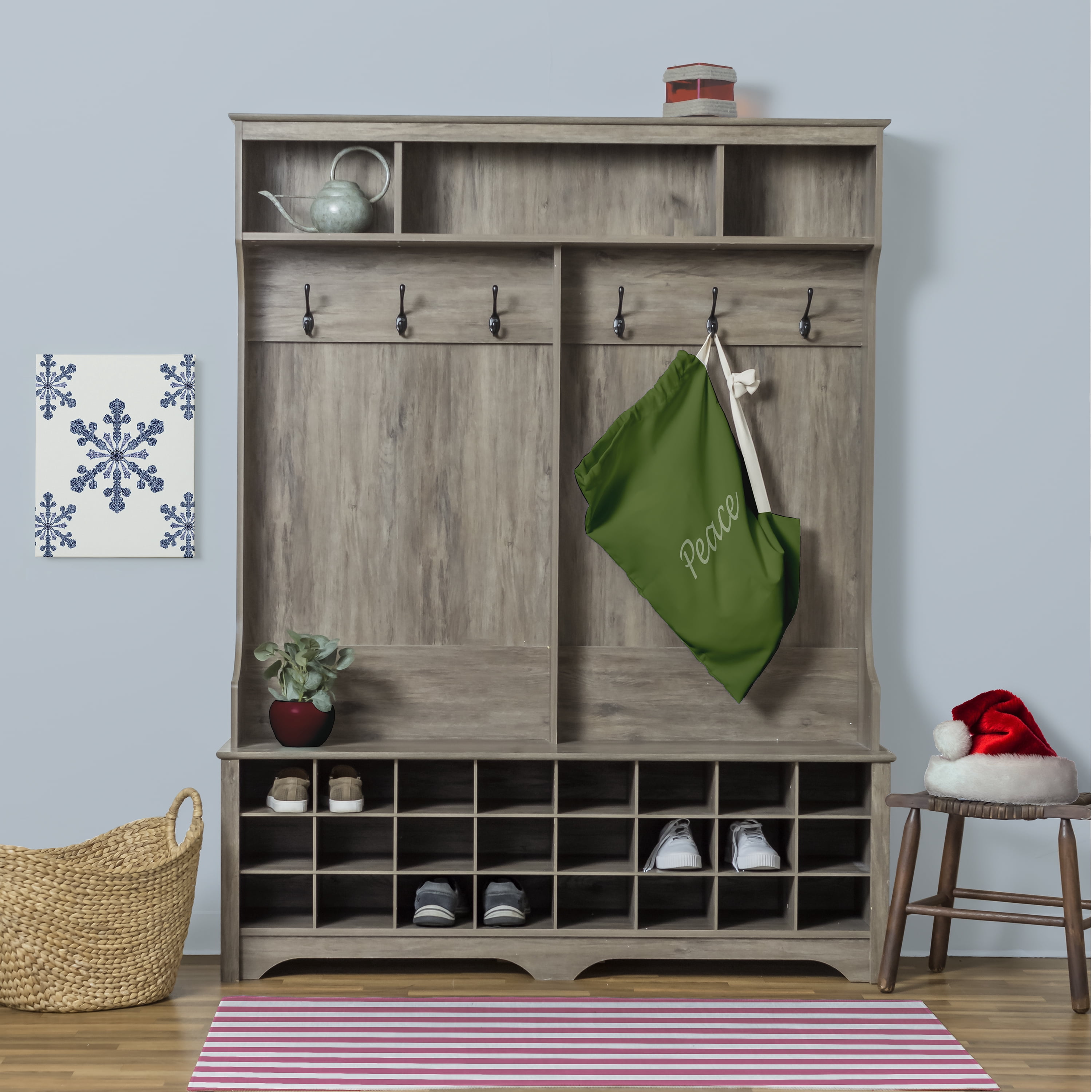 Simply Daisy Peace 28 x 36 in Fern Green Laundry Bag