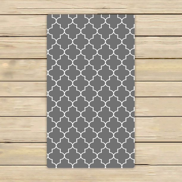 GCKG Classic Grey and White Quatrefoil Towels,Beach Bath Pool Sprot Travel Hand Spa Towel Size