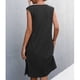 thumbnail image 2 of Vestido corto sin mangas con cuello en V, vestido informal sin mangas, vestido sin mangas con cuello en V, eficiencia óptima, 2 of 5