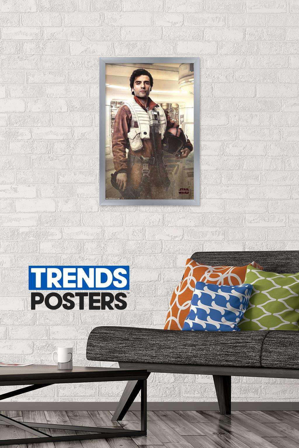 Star Wars: The Last Jedi - Poe Wall Poster, 14.725" x 22.375", Framed