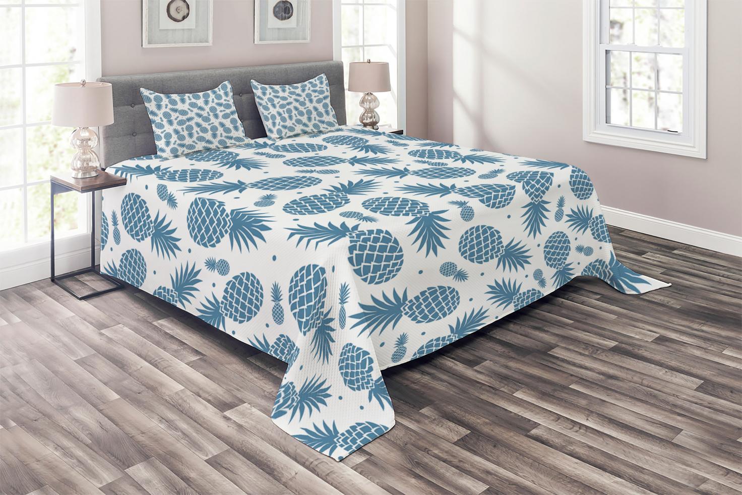 Pineapple Coverlet Set Queen Size, Island Themed Minimalistic MultiSized Tropic Fruity