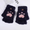 thumbnail image 1 of Guantes de escritura tejidos con dibujos animados para niños y niñas, cálidos, anticongelantes, de invierno, con funda abatible de medio dedo, para niños grandes y estudiantes, 1 of 6