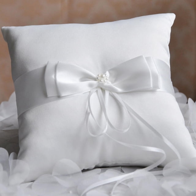 Exquisite Wedding Ring Pillow for Bridal - Accessory for Vows Wedding Ideal for Celebrating and Commitment