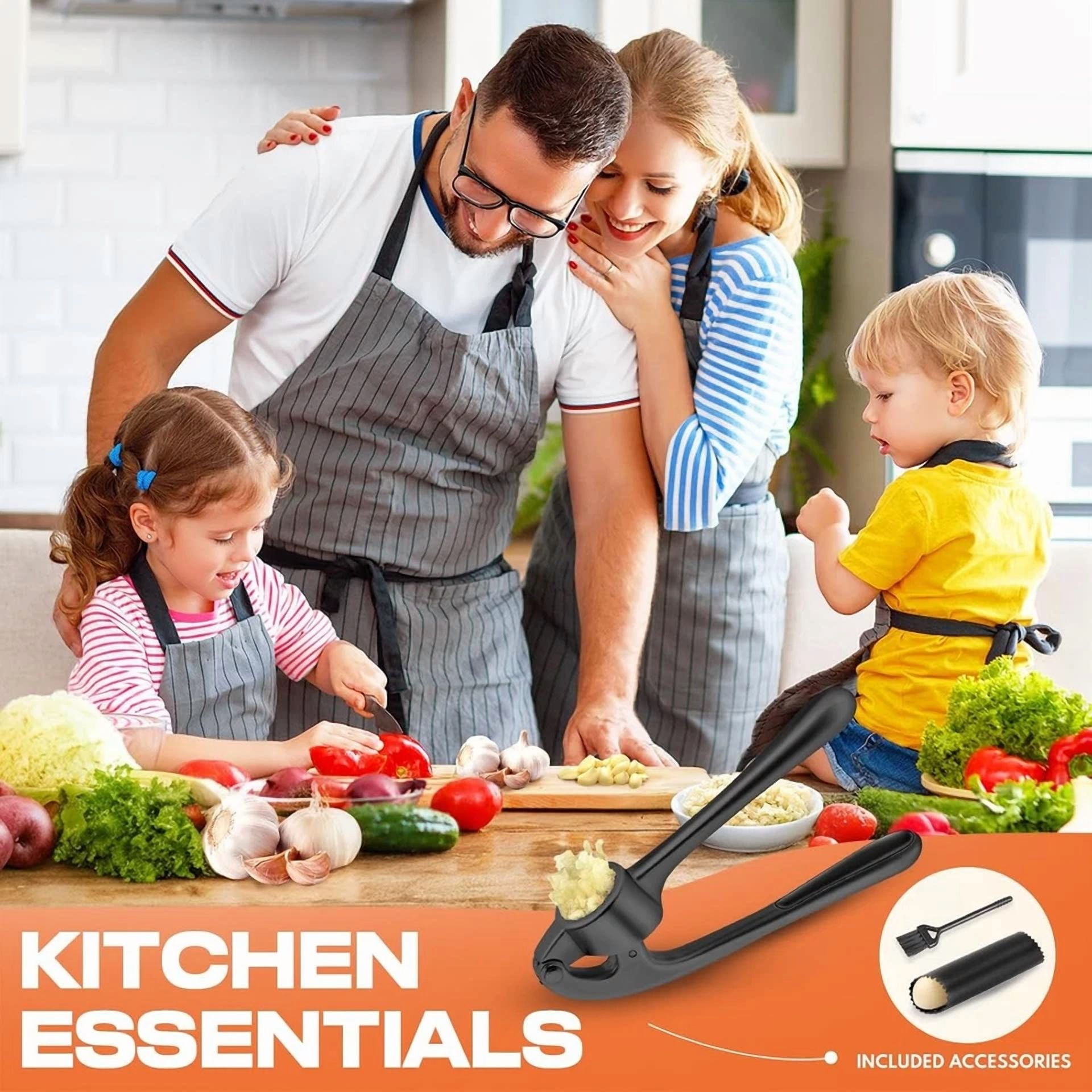 CIRCLE- Kitchen Garlic Press Stainless Steel, Premium Rust Proof & Dishwasher Safe Garl