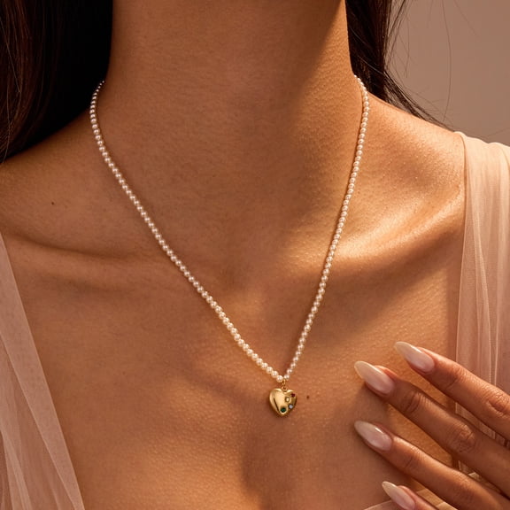 NICKSUN 18K Gold Plated Stainless Steel Heart Pendant Pearl Choker Necklace for Women, Vintage White Imitation Pearl Chain Colorful CZ Inlaid Heart Charm Dainty Necklace Fashion Jewelry Gift