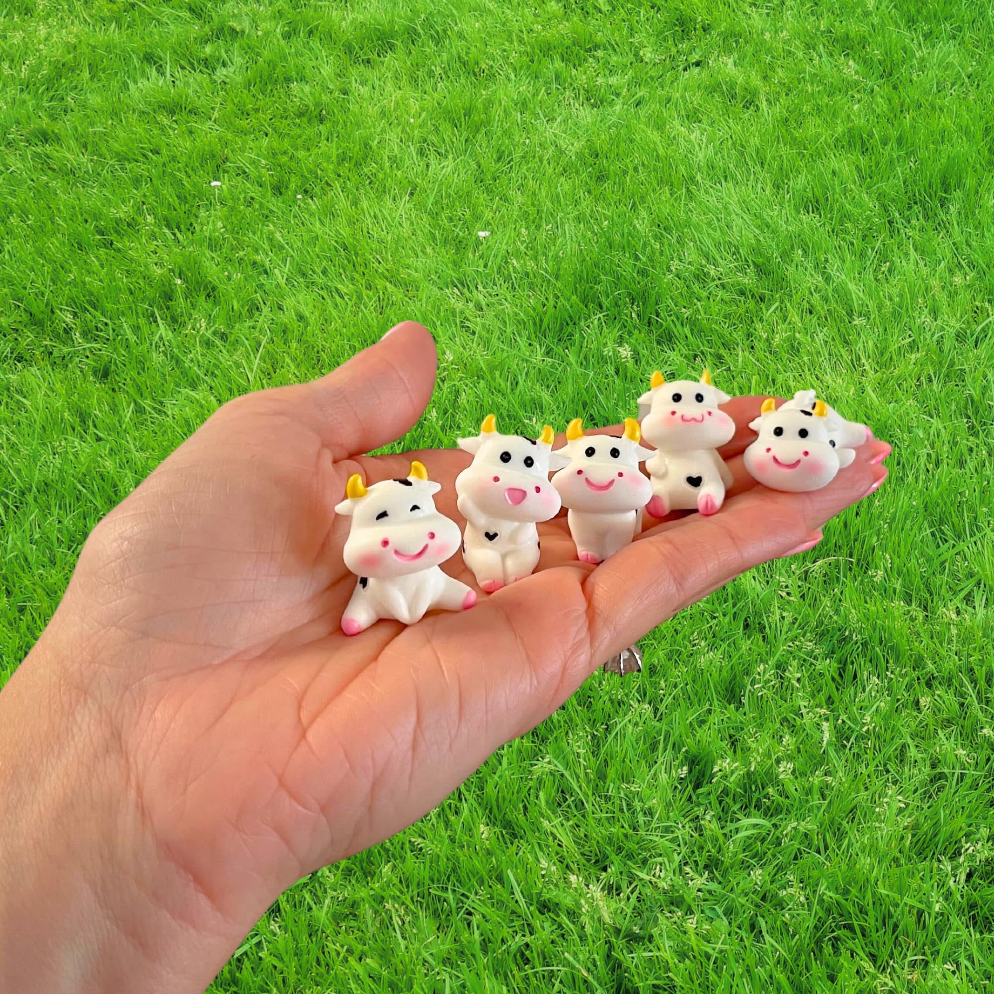 Lashicorn Moo Moo Subaru Cow Figurines Bulk 16pk, 5 Designs Youve Been Mooed Game Put Cows on SUVs Tags Cards Farm Animals Cute Mini