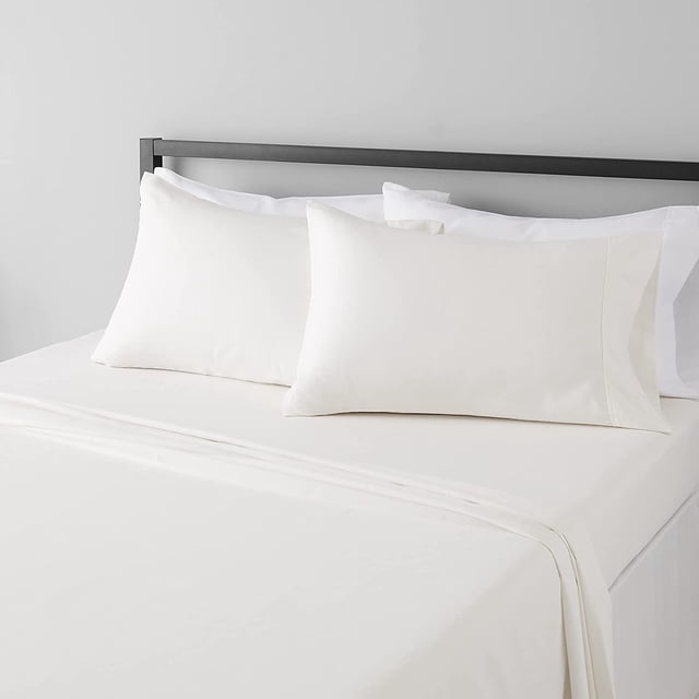 Lightweight Super Soft, Wrinkle-Free, Easy Care Microfiber 4-Piece Bed Sheet Set with 14-Inch Deep Pockets, Full, Bright White, Solid