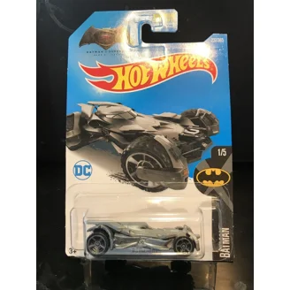 DC Comics Justice League (2017) Hot Wheels Toy Car Set - (Superman