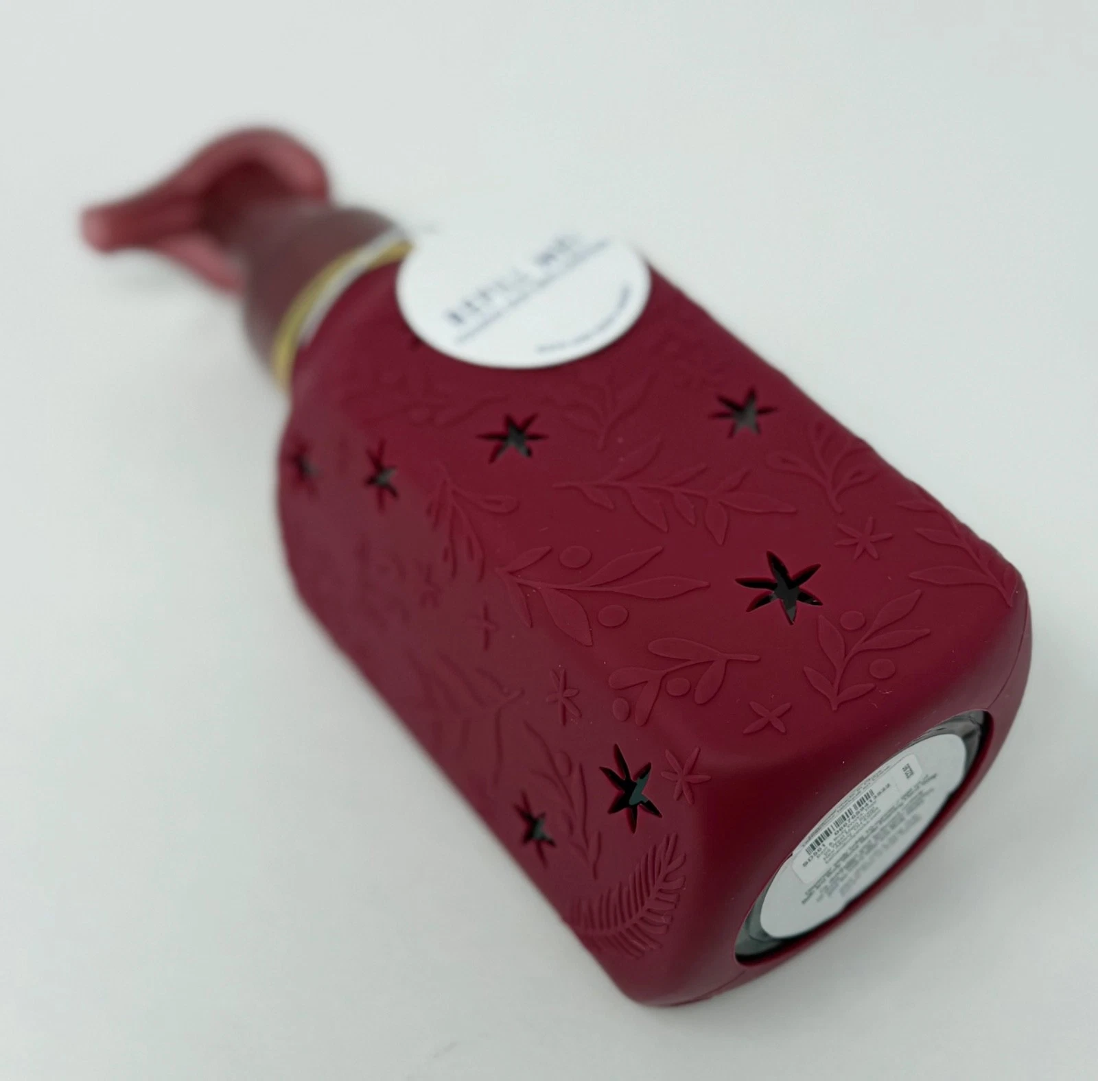 Bath & Body Works Burgundy Holly Leaves Glass Foaming Hand Soap Dispenser