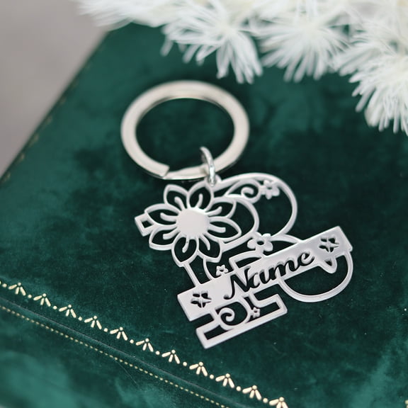 Custom Name Key Chain Fashion Stainless Steel Flower Pendant Keychain For Women Girls Party Couple Birthday Jewelry Gift