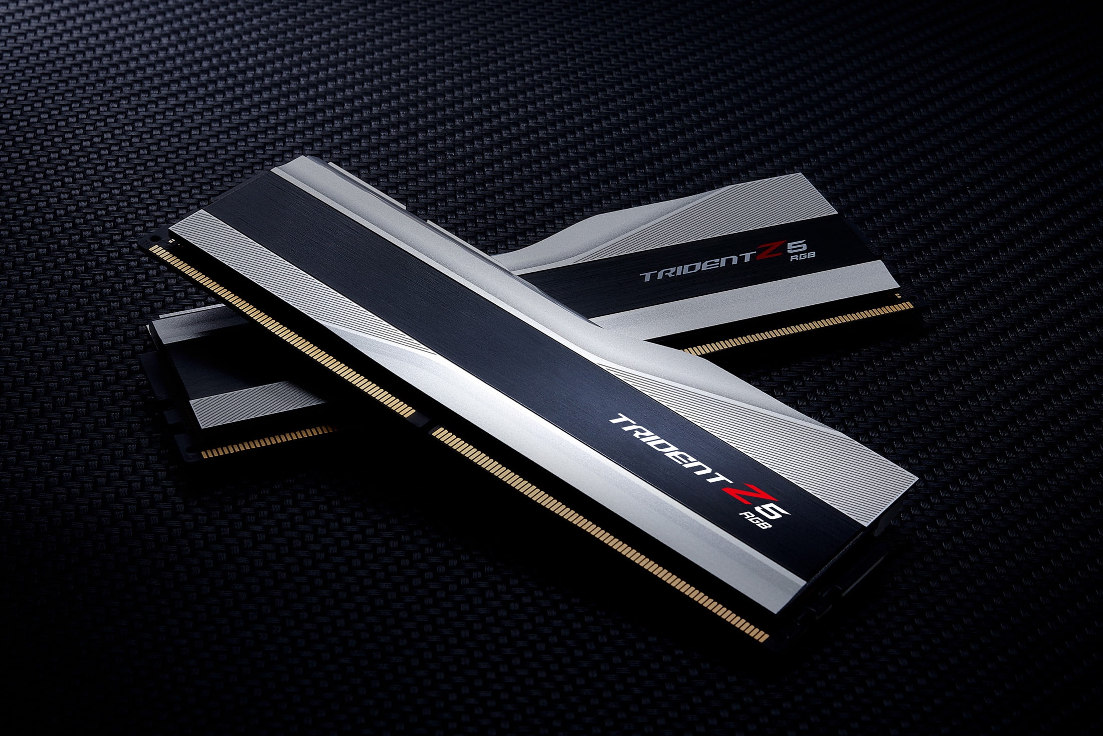 32GB G.Skill DDR5 Trident Z5 RGB 6000MHz CL40 Dual Channel Kit 2x 16GB Silver