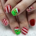 thumbnail image 1 of Christmas Press on Nails KLZYNRO Short Square 24 piezas para mujer, 1 of 7