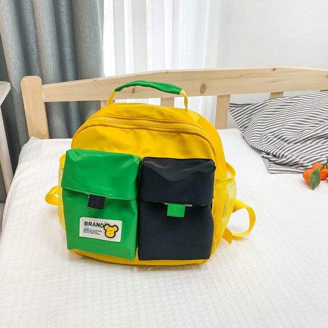 Mochila infantil de lona de color contrastante Mochila pequeña de lona de moda para niños de jardín de infantes Mochila ligera y moderna para niños