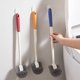 thumbnail image 1 of ¡Últimas Unidades a Precios Bajos!, Cepillo de baño sin esquinas muertas Cepillo de limpieza de inodoro doméstico Cepillo de limpieza para colgar en la pared con mango largo Akmoler, 1 of 7