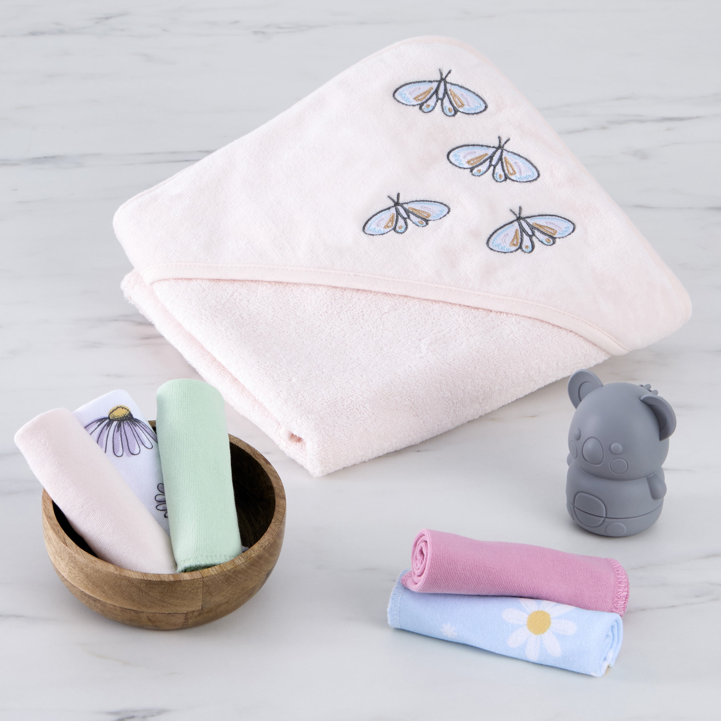 Evolur Supple Spa Kit With Towel, Includes Supple Baby Spa Set, 5-Piece Washcloth Set And Complementary Garden Hooded Towel in Pink