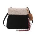 thumbnail image 5 of Nuevo bolso de cubo peludo de gran capacidad de invierno, bolso de mensajero versátil de estilo coreano 2025, bolso casual de celebridad en línea popular de este año, 5 of 5