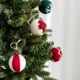 thumbnail image 5 of 1 juego de bolas de fieltro de lana de 5 cm para decoración navideña, suministros de costura para manualidades, decoración de fiestas, juguetes divertidos para niños, colgante para árbol de Navidad, 5 of 5