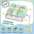 thumbnail image 4 of Llavero antiestrés tipo teclado Axlksia, 2 unidades, 4 of 7
