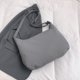 thumbnail image 5 of Bolso Hobo Hombro Mano Acolchado Correa Ajustable Nailon para Mujer Con Color Sólido Viajes, 5 of 7