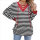 thumbnail image 3 of Sudadera Holgada Informal de Larga con Cuello Redondo y Bloques de Color para Mujer Negro y Rojo XL, 3 of 9