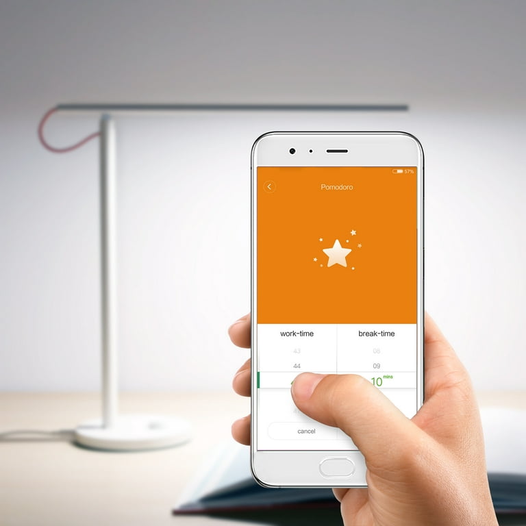 Xiaomi Mi Smart LED Desk Lamp, la apuesta de Xiaomi al mundo de las lámparas  inteligentes –