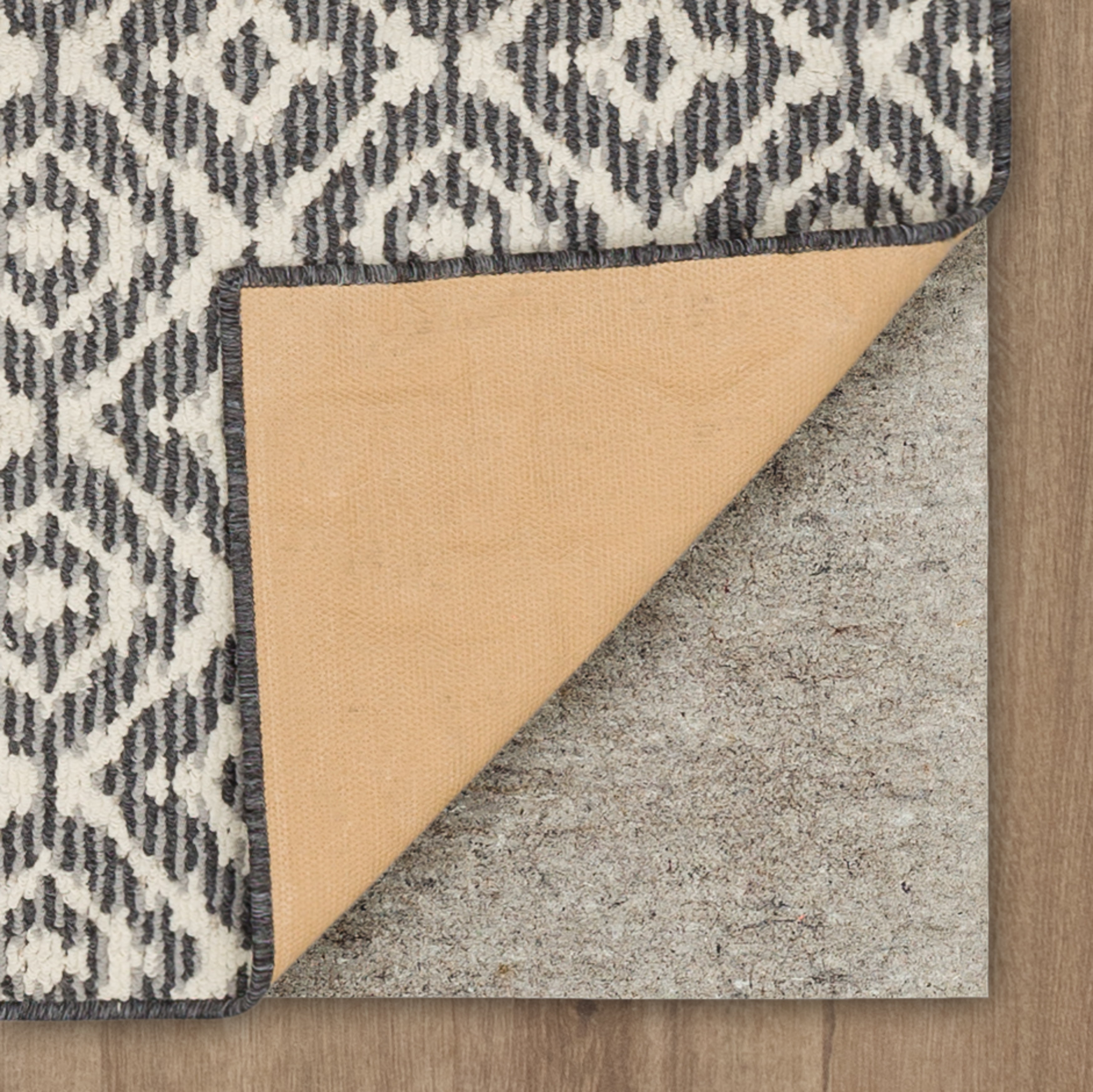 Mainstays SANCTION Modern Contemporary Lines Pattern Tufted Grey, Machine Washable Area Rug 5x7, Ideal for Living Room, Dining Area, and Bedroom