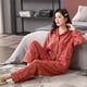 thumbnail image 4 of Pijama de algodón de primavera y otoño para mujer, de algodón, de doble capa, de hilo jacquard, de manga larga, de talla grande, para el hogar, se puede usar al aire libre, 4 of 6
