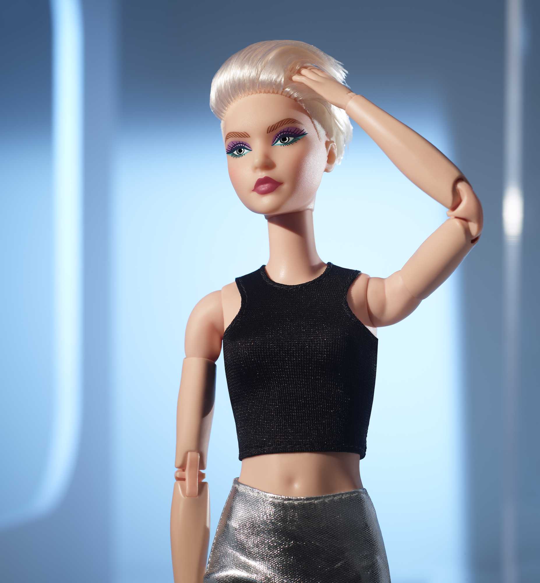 Barbie Signature Fully Posable Barbie Looks Doll (Original, Blonde Pixie Cut) - image 3 of 7