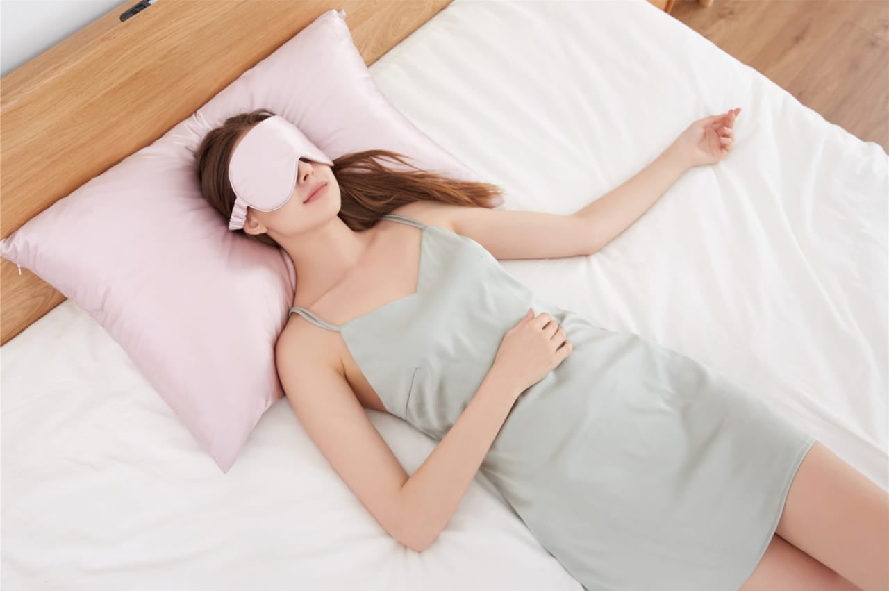 Mulberry Silk Sleep Eye Mask - Grey