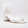 thumbnail image 1 of Athena - Tacones de bloque color marfil con lazo crema 7.5, 1 of 10