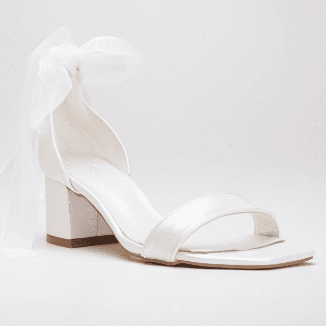 Athena - Tacones de bloque color marfil con lazo crema 26 CM