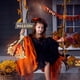 thumbnail image 5 of Decoraciones de Halloween, adornos de Halloween, regalos de Halloween. Escobas de bruja mágicas de Halloween con luces, sonido y figura en movimiento con letrero de bienvenida. Requiere 3 pilas AAA. E, 5 of 9