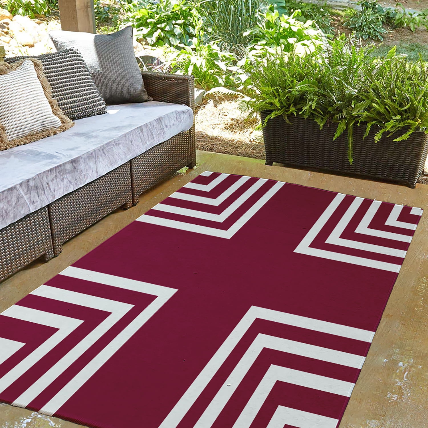 3' x 5' Simply Daisy Corner Stripes Modern & Contemporary Chenille Area Rug, Maroon Red