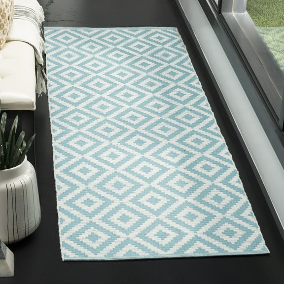 SAFAVIEH Montauk Tryik Geometric Diamonds Cotton Runner Rug, Light Blue/Ivory, 2'3" x 7'