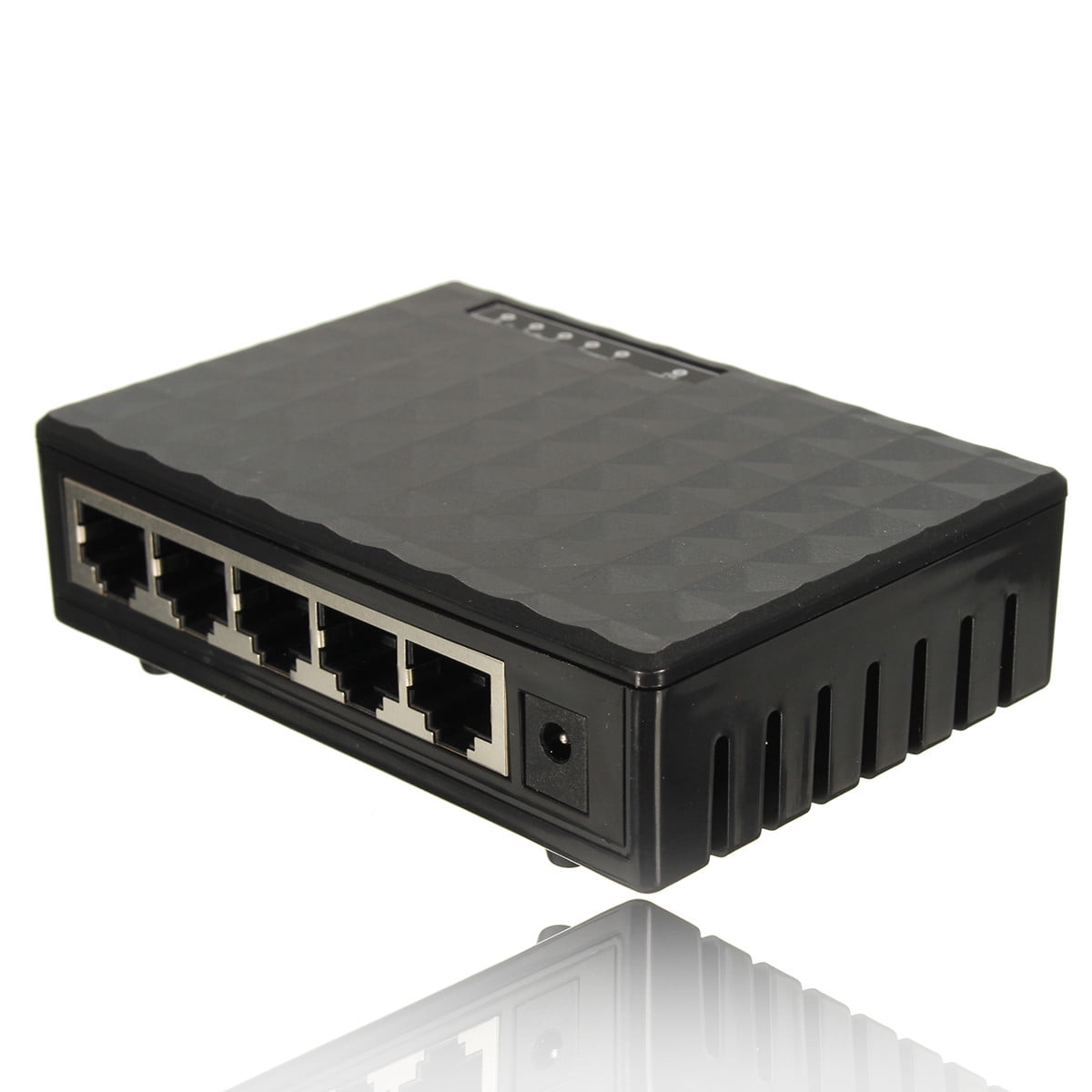 Upgraded 5 Port 10/100/1000Mbps Fast Ethernet LAN Desktop RJ45 Network Switch Hub Metal Desktop Switch with Power Adapter