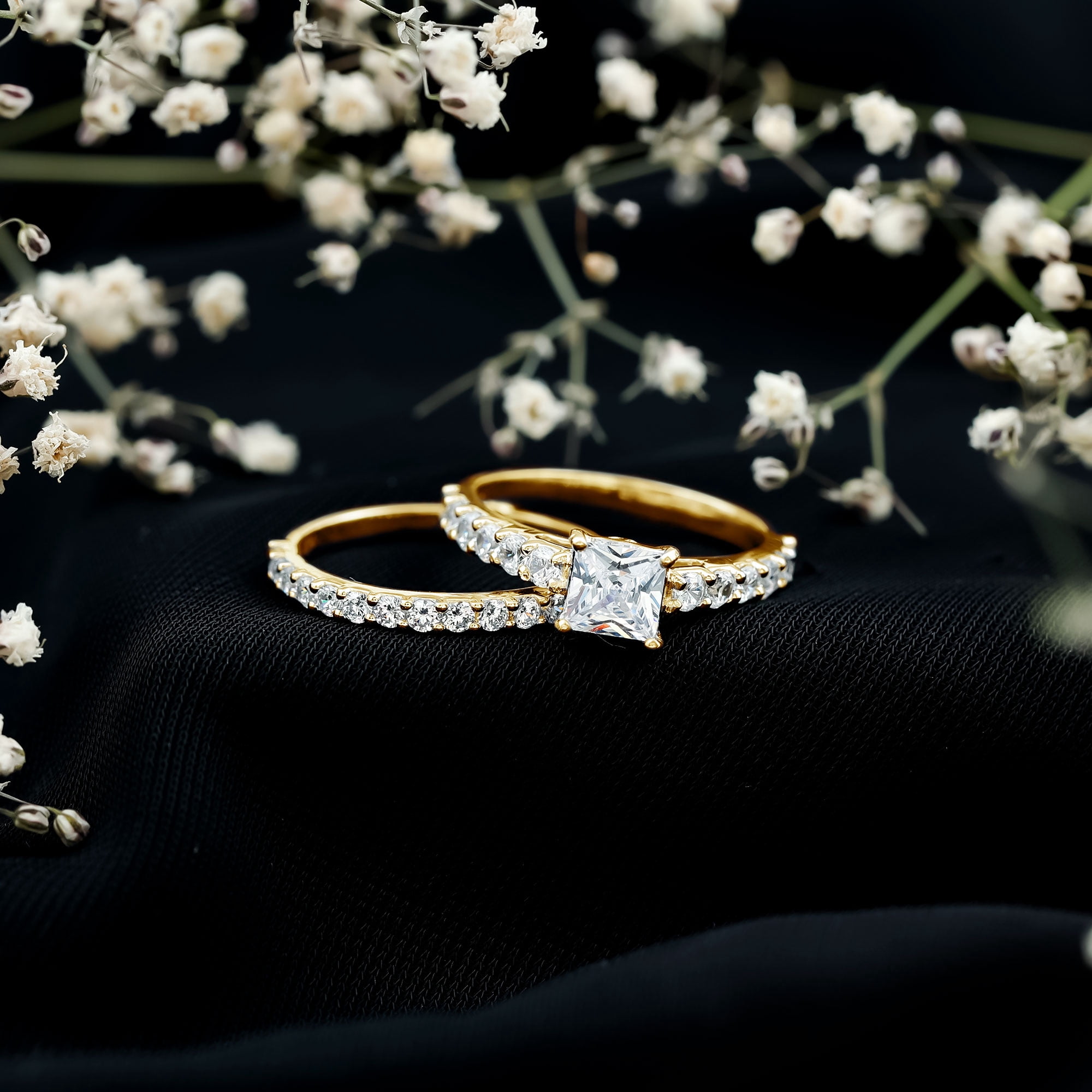 Rosec Jewels Cubic Zirconia Wedding Ring Set for Bride - 1 Carat Princess Cut Engagement Ring with Enhancer - Jewelry Box Included, 10K Yellow Gold, US 7.50