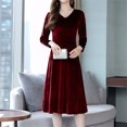 thumbnail image 4 of Robe Midi Ajustée à Manches Longues en Velours Col en V pour Femmes Hiver, 4 of 6