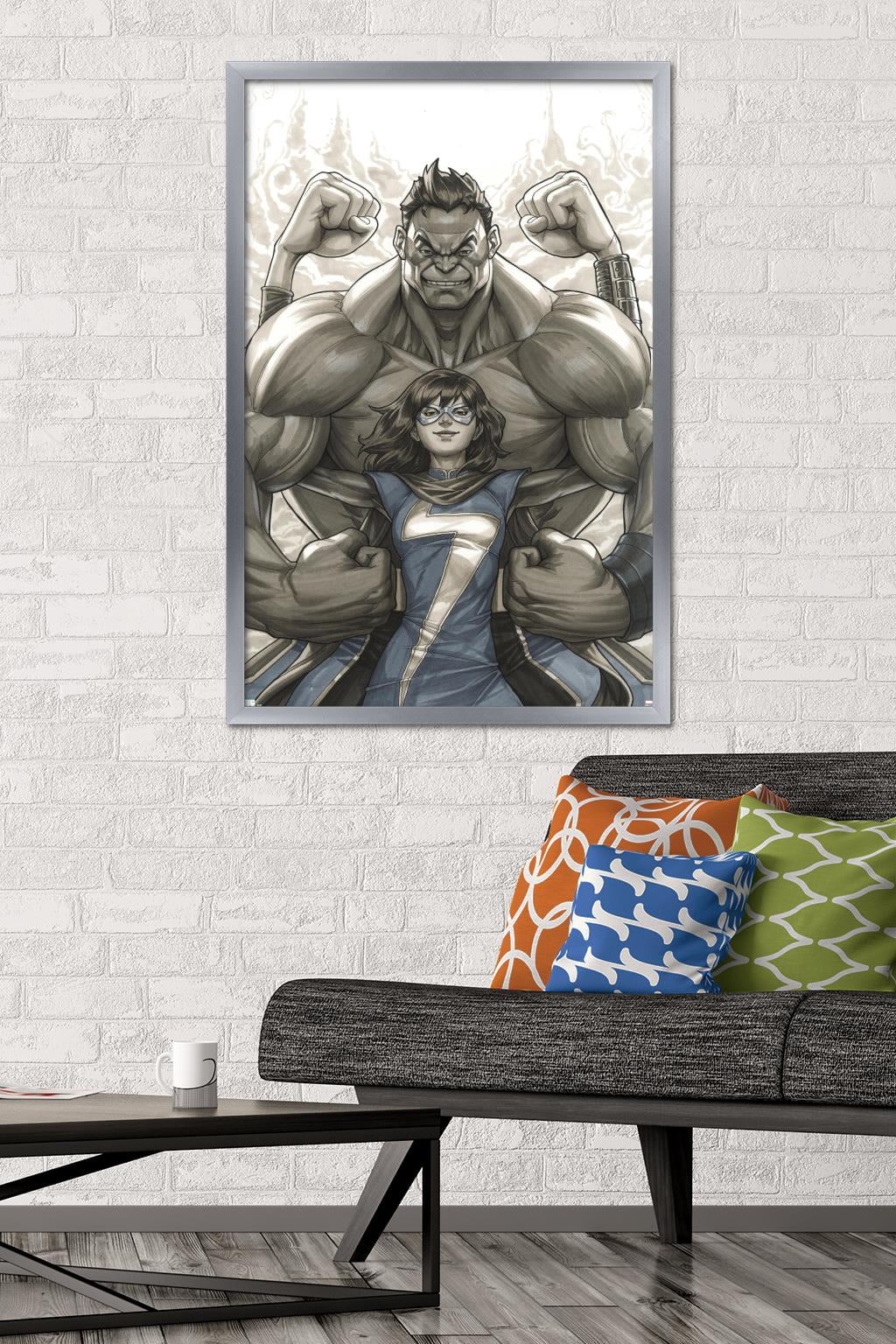 Marvel Comics - Ms. Marvel and Hulk - Champions #1 Wall Poster, 22.375" x 34", Framed