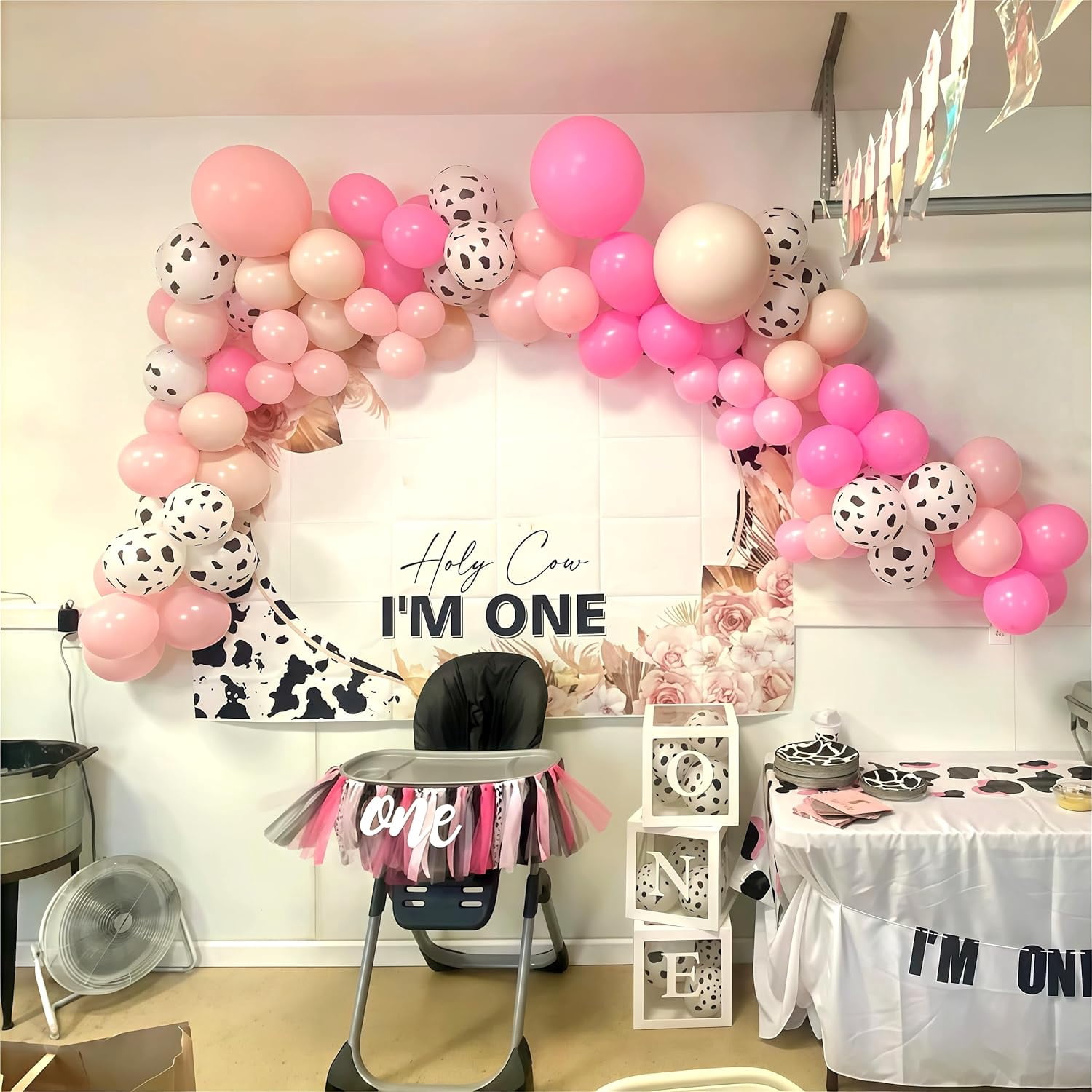 Cow Theme Balloon Arch Garland Kit, Pastel Pearl Pink Gold White Cow Print Latex Balloons Cowgirl First Rodeo Balloon Arch Kit for Girls 1st Rodeo Farm Birthday Baby Shower Party Decorations Supplies