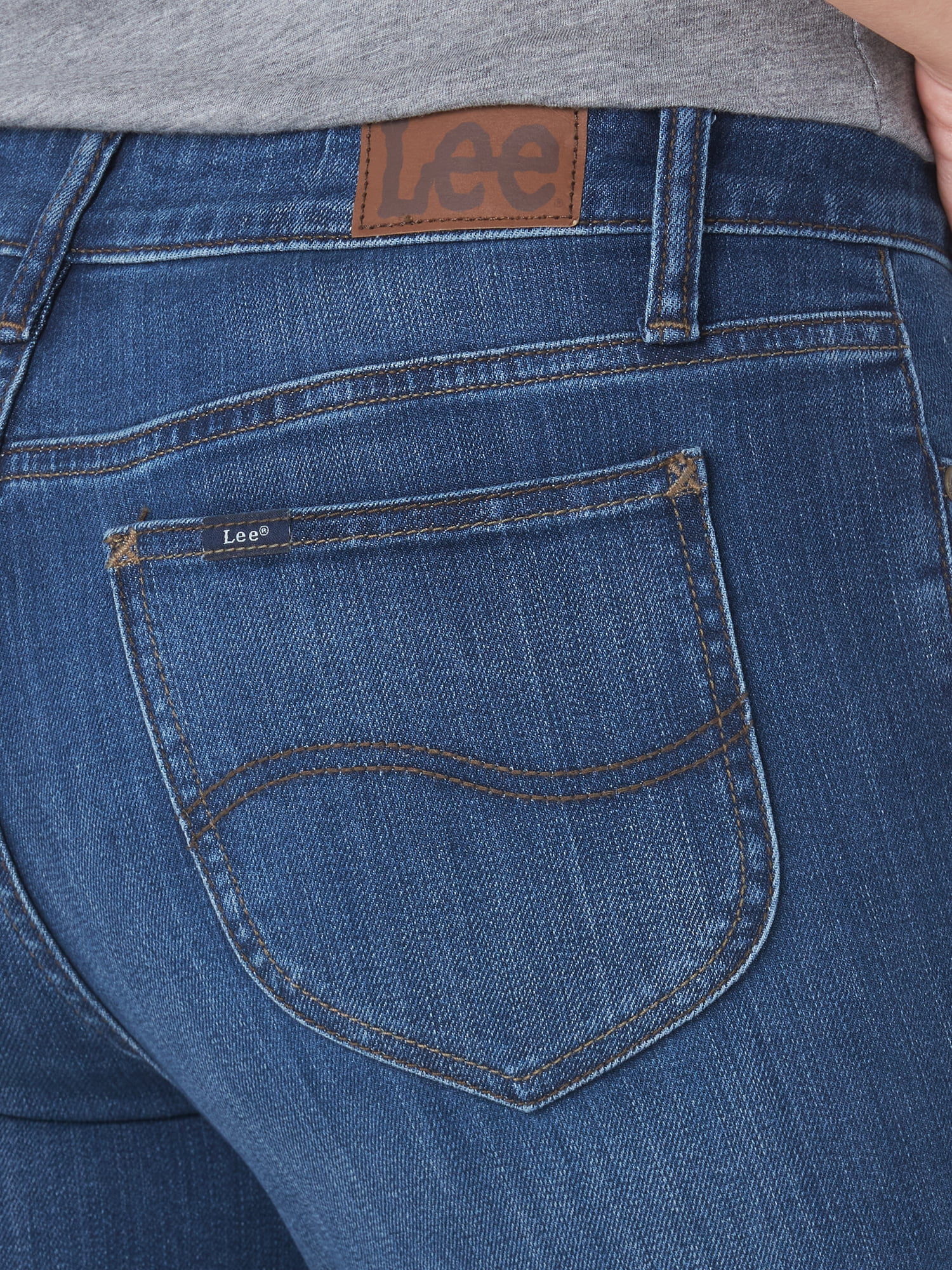 Lee Women's Midrise Straight Jean, Available in 28", 30", 32" Inseams, Sizes 2-22