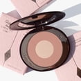 thumbnail image 2 of Rubor en Polvo Compacto Marca Charlotte Tilbury Color Pilow Talk Tamaño Grande Contenido 8g, 2 of 5